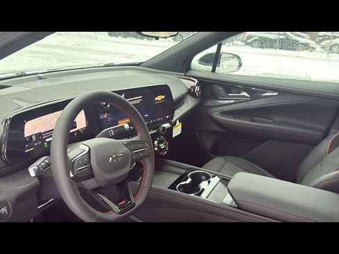 New 2026 Chevrolet Blazer EV RS image 9