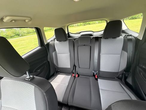Used 2018 Ford Escape SE w/ SE Sync 3 Package FWD image 13