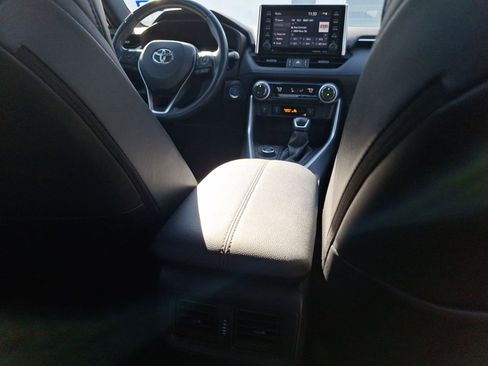 Used 2021 Toyota RAV4 XSE image 35