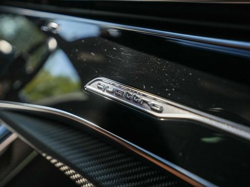 Used 2021 Audi RS Q8 AWD/4WD image 40