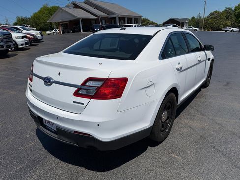 Used 2018 Ford Taurus Police Interceptor w/ Ready For The Road Package FWD image 4