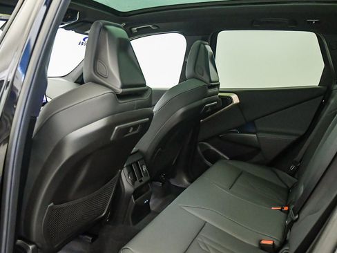 Used 2025 BMW X3 xDrive30i w/ Convenience Package image 19