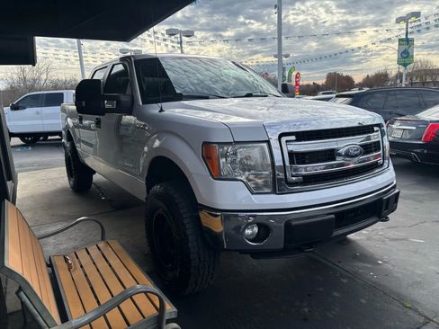 Used 2014 Ford F150 XLT image 2