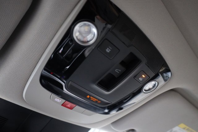 Used 2025 Kia Sorento S w/ Panoramic Sunroof Package FWD image 35