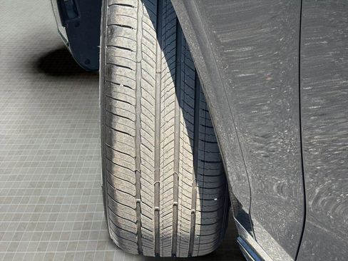 Certified 2026 Genesis GV70 2.5T AWD/4WD image 45