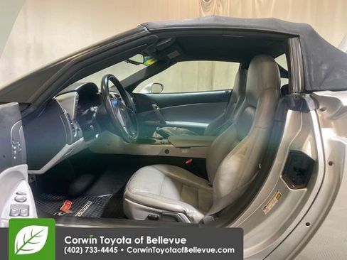 Used 2005 Chevrolet Corvette Convertible w/ Preferred Equipment Group image 9