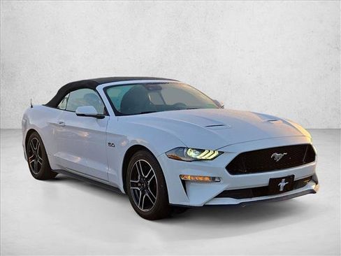 Used 2022 Ford Mustang GT Premium w/ Equipment Group 401A RWD image 3