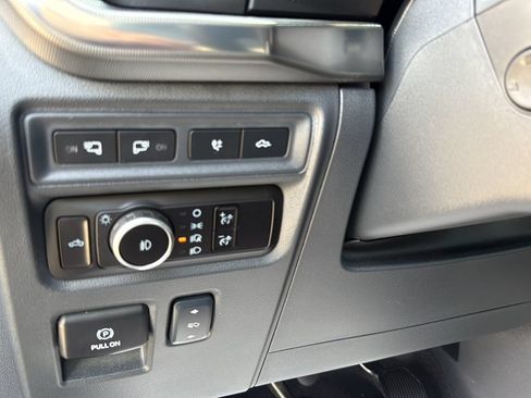 Used 2024 Ford F150 Raptor AWD/4WD image 17