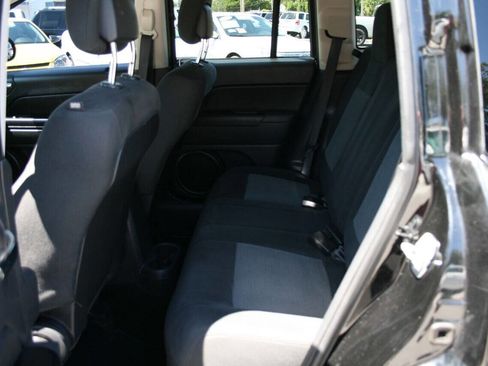 Used 2016 Jeep Compass Sport w/ Power Value Group image 16