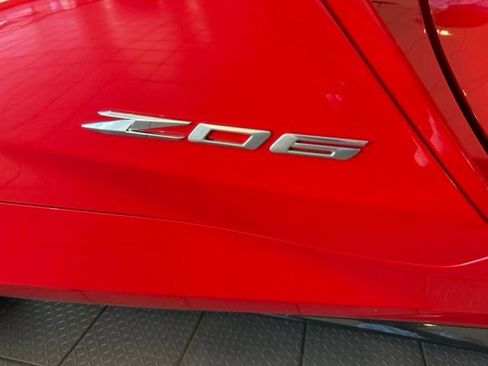 Used 2025 Chevrolet Corvette Z06 w/ Chrome Exterior Badge Package RWD image 10