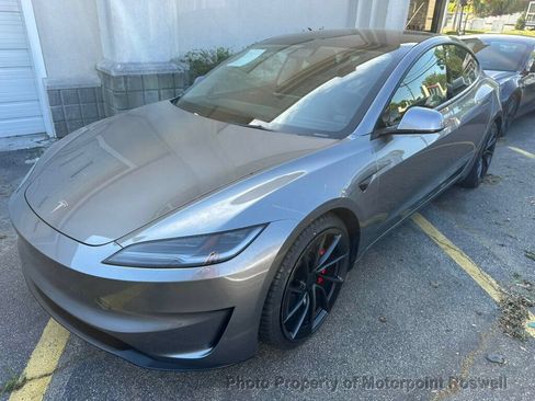 Used 2024 Tesla Model 3 Performance AWD/4WD image 9
