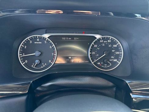 Certified 2023 Nissan Pathfinder SV w/ SV Premium Package AWD/4WD image 29