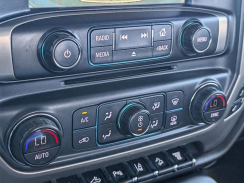 Used 2019 GMC Sierra 2500 Denali w/ Duramax Plus Package image 23