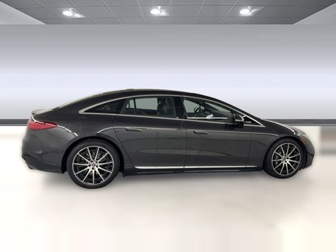 Certified 2023 Mercedes-Benz EQS 580 4MATIC Sedan image 8