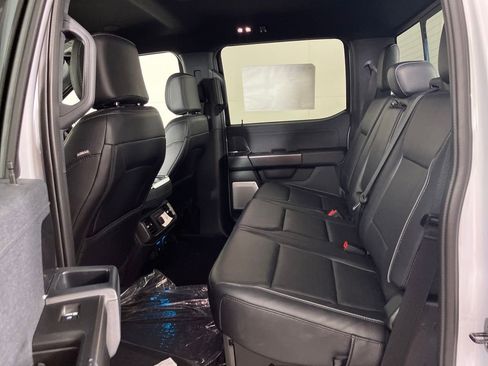 New 2025 Ford F150 Lariat w/ Equipment Group 502A High image 28