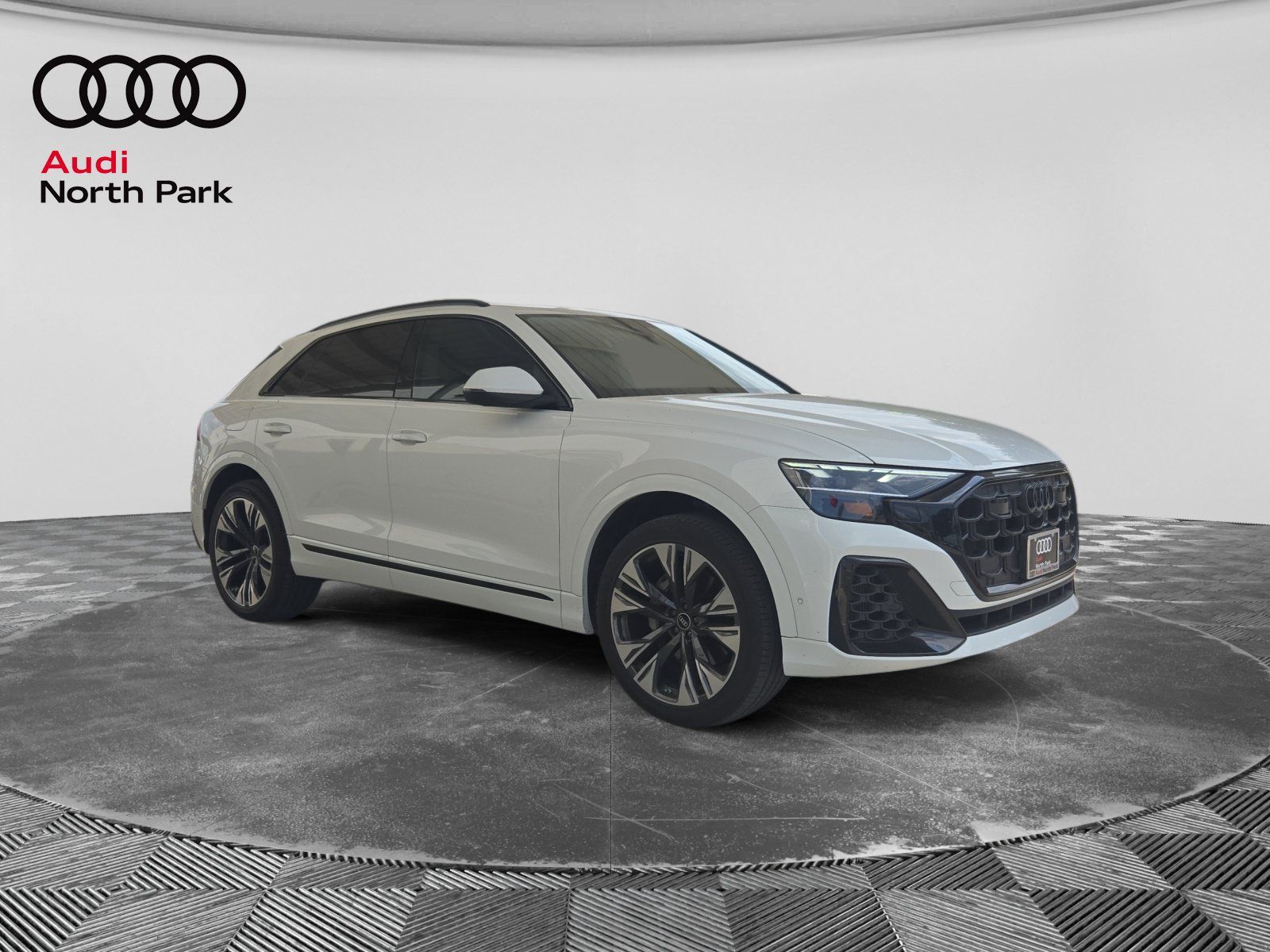 Used 2025 Audi Q8 Premium Plus w/ Premium Plus Package AWD/4WD image 7
