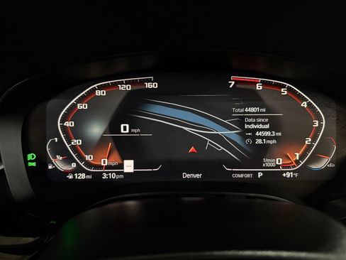 Used 2021 BMW M550i xDrive w/ Executive Package AWD/4WD image 40