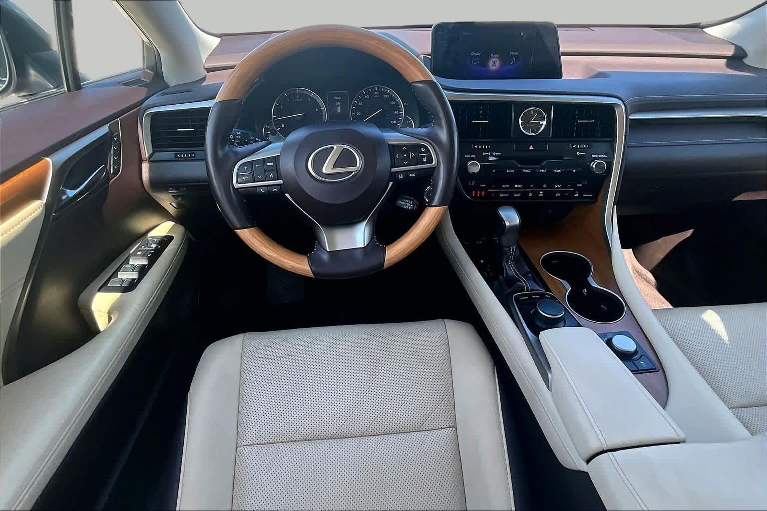 Used 2017 Lexus RX 350 FWD w/ Premium Package image 5