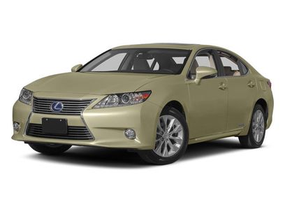 Used 2014 Lexus ES 300h w/ Premium Package w/Bamboo Trim