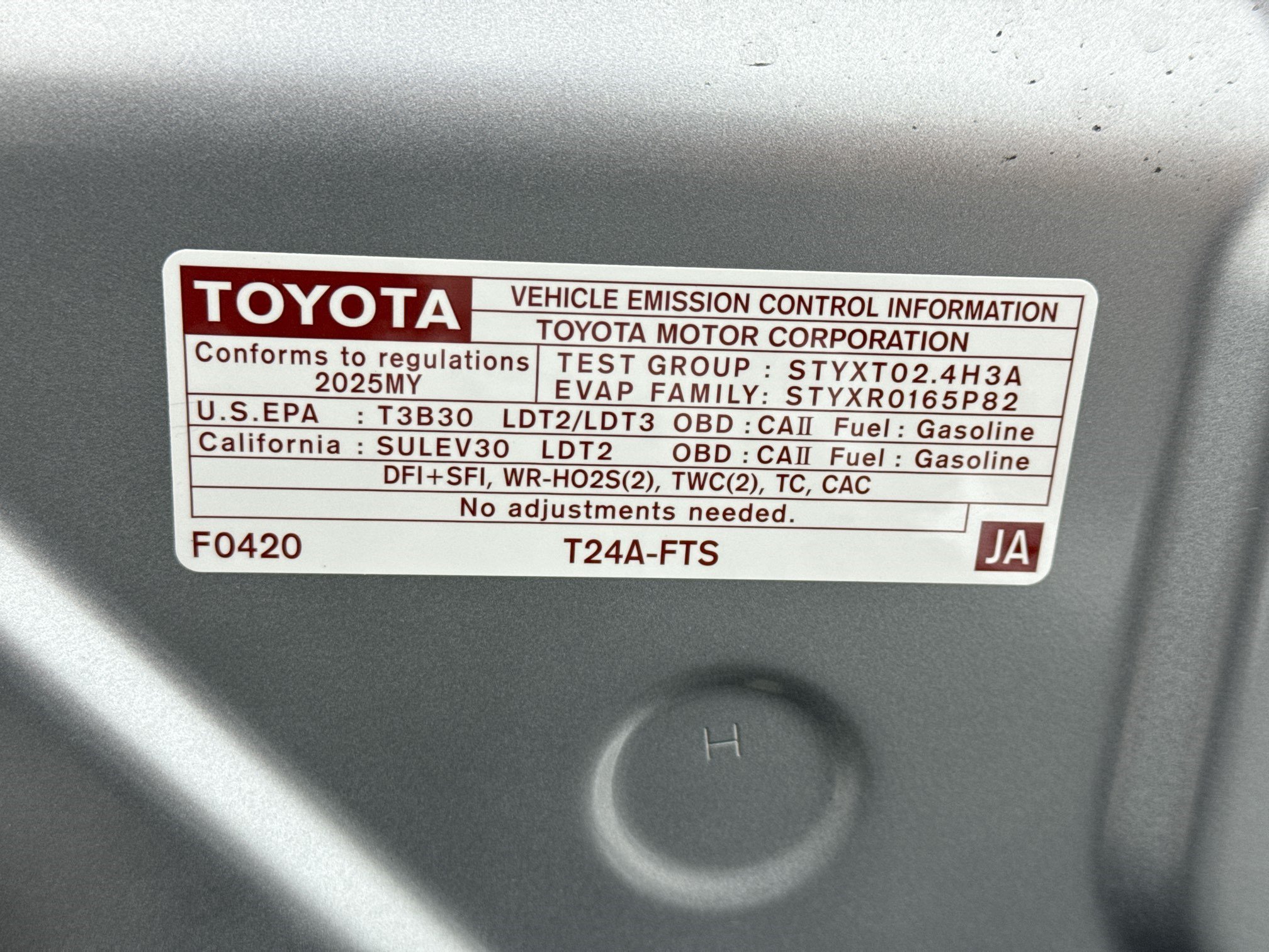 Used 2025 Toyota Tacoma TRD Off-Road AWD/4WD image 19