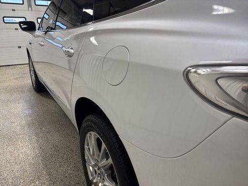 Used 2023 Buick Enclave Essence w/ Experience Buick Package image 11