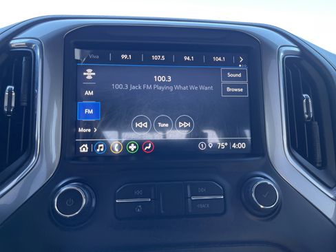 Used 2022 Chevrolet Silverado 1500 LTZ image 26