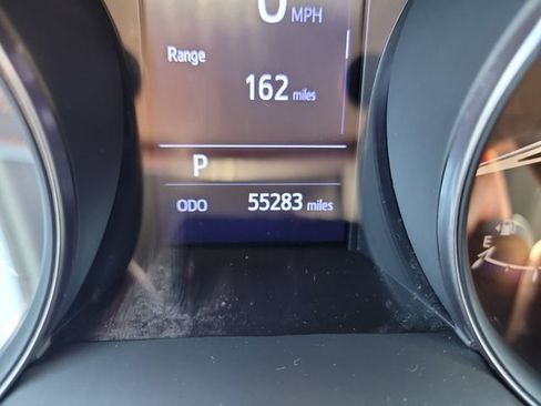 Used 2019 Toyota C-HR Limited FWD image 30