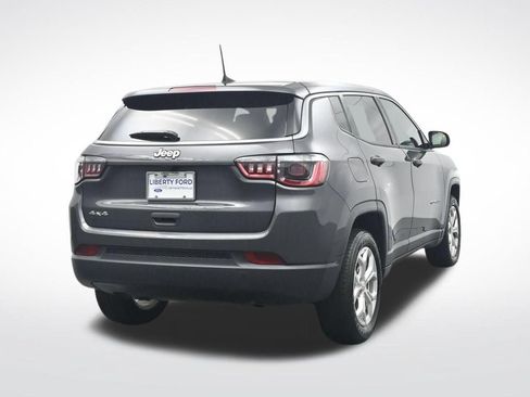 Used 2024 Jeep Compass Sport AWD/4WD image 6