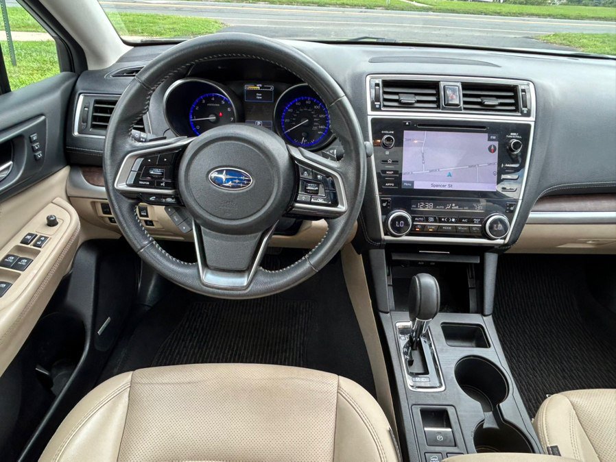Used 2018 Subaru Outback 2.5i Limited AWD/4WD image 21