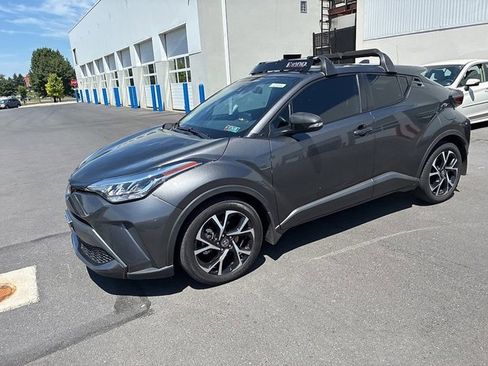 Used 2021 Toyota C-HR XLE FWD image 19