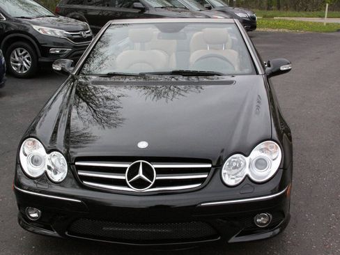 Used 2008 Mercedes-Benz CLK 550 Cabriolet image 2