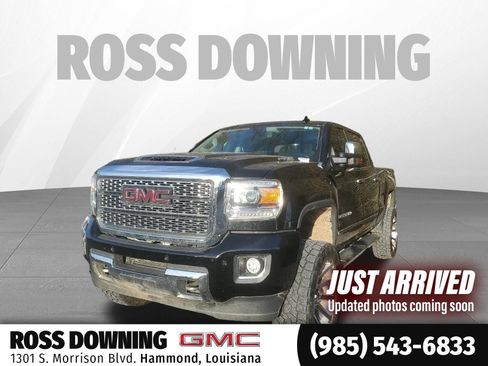 Used 2019 GMC Sierra 2500 Denali w/ Duramax Plus Package image 1