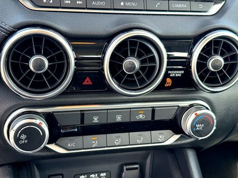 Used 2024 Nissan Sentra SV image 23