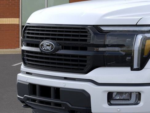 New 2025 Ford F150 Platinum w/ FX4 Off-Road Package AWD/4WD image 17