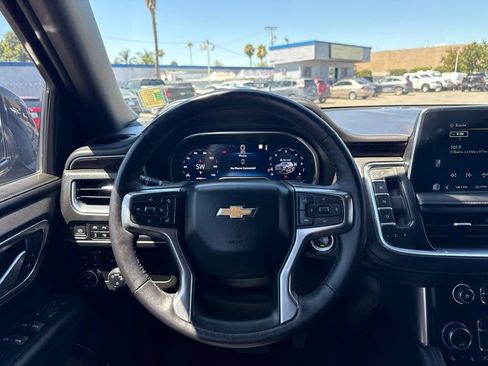 Used 2022 Chevrolet Tahoe LT w/ Luxury Package AWD/4WD image 14