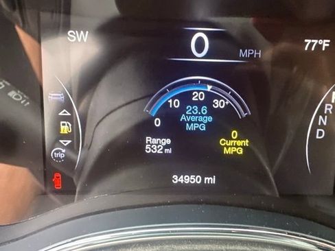 Used 2021 Jeep Grand Cherokee Laredo X AWD/4WD image 14