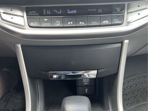 Used 2015 Honda Accord EX image 23