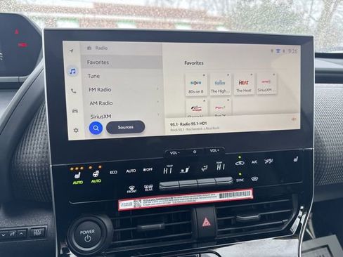 Used 2024 Toyota bZ4X XLE image 21