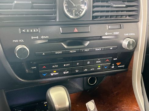 Used 2019 Lexus RX 350 AWD w/ Navigation Package image 15