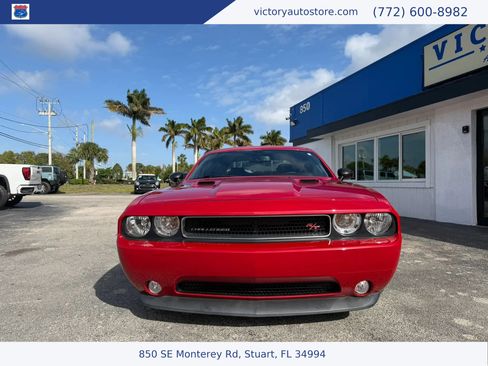 Used 2012 Dodge Challenger R/T image 7