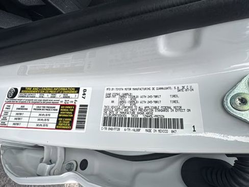 Used 2024 Toyota Tacoma SR5 image 41