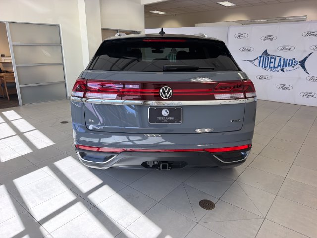 Used 2024 Volkswagen Atlas Cross Sport SE AWD/4WD image 6