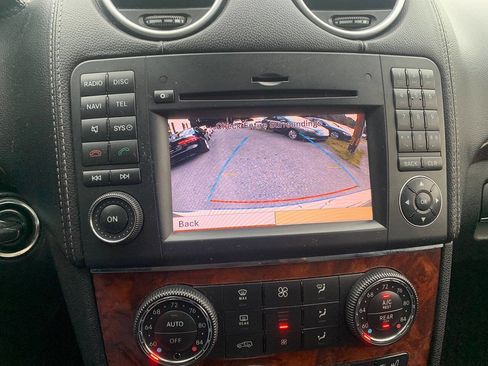 Used 2012 Mercedes-Benz GL 450 4MATIC image 15