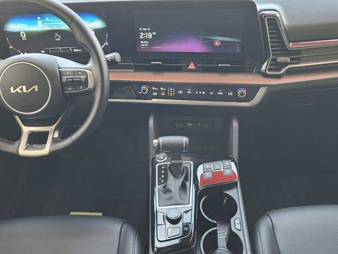 Used 2023 Kia Sportage SX image 12