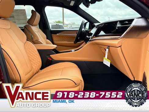 New 2026 Jeep Grand Cherokee L Summit w/ Obsidian Package AWD/4WD image 23