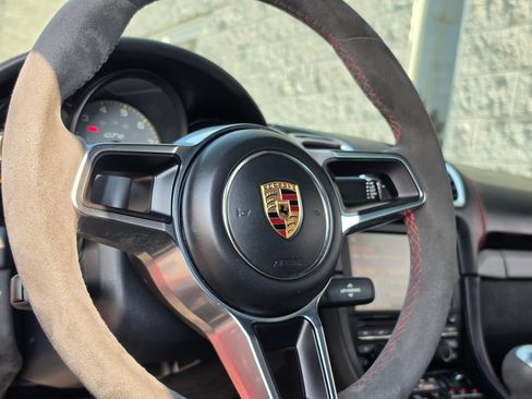Used 2016 Porsche Cayman GT4 RWD image 16