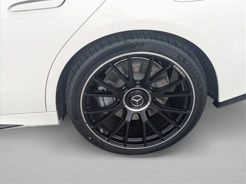 New 2026 Mercedes-Benz E 53 AMG e 4MATIC Sedan image 9