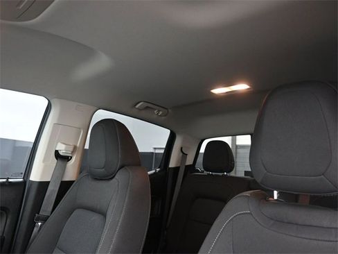 Used 2022 Chevrolet Colorado LT w/ LT Convenience Package image 23