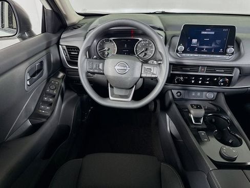 New 2026 Nissan Rogue S image 18