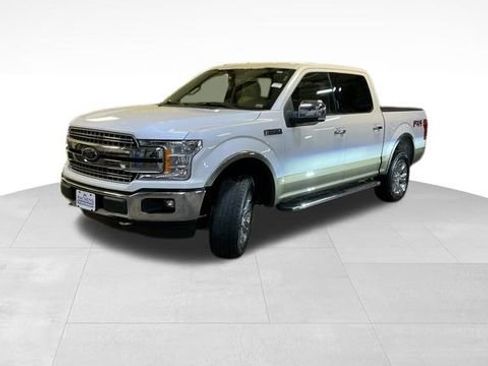 Used 2019 Ford F150 Lariat image 2